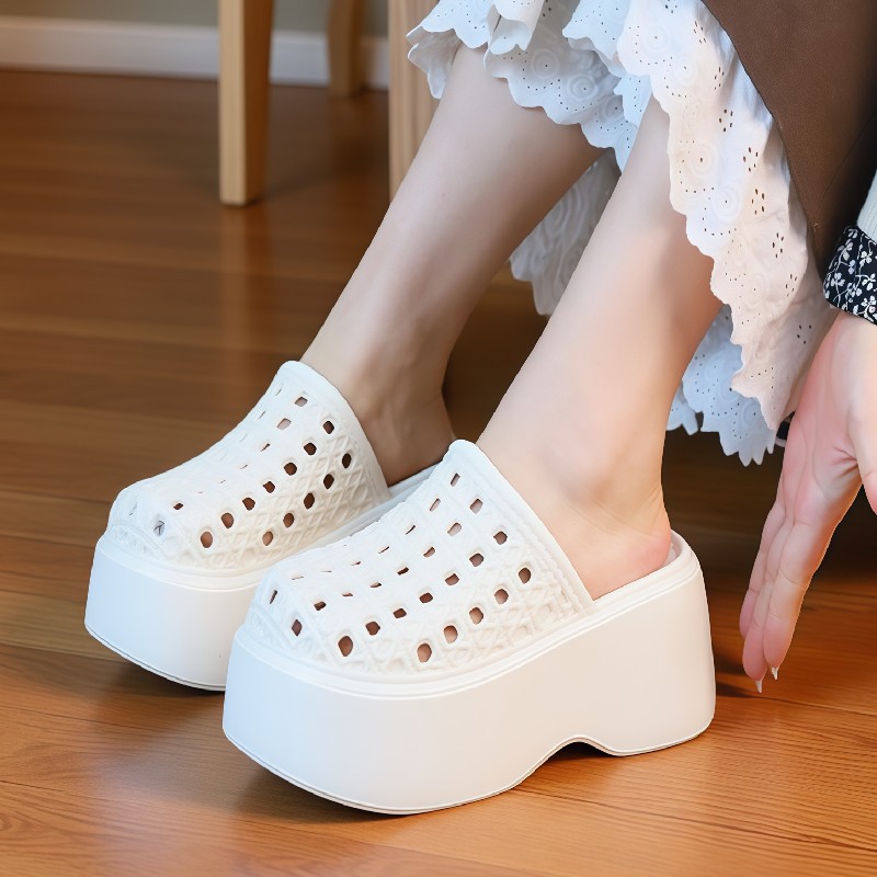 Women Shoes Model - Chinelo Plataforma Feminino com Sola Grossa
