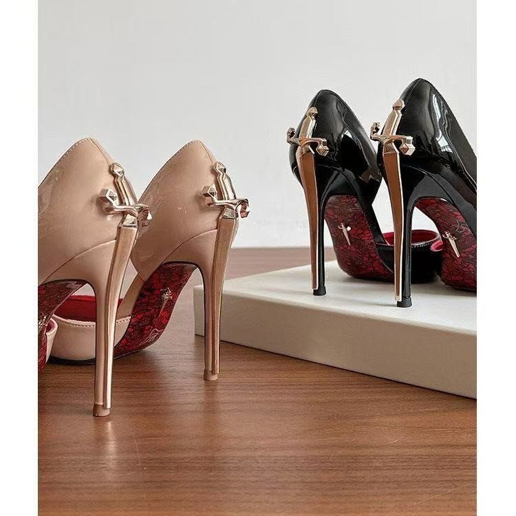 Sapatos Femininos de Salto Alt - Patent Leather Pump avaliação e preço