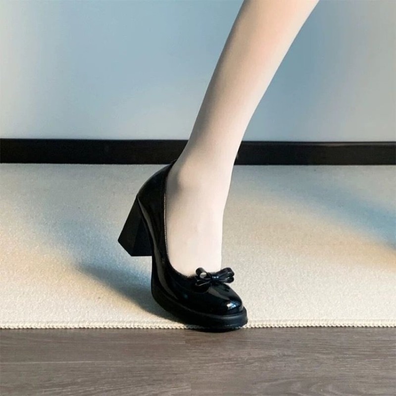 Sapatos Mary Jane Pretos de Pl - Patent Leather Pump avaliação e preço